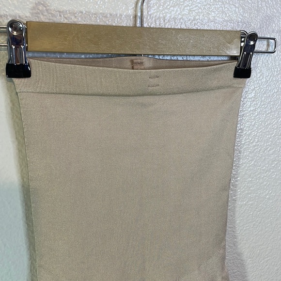 SPANX | High Power Mid Thigh Shapewear | Nude | Medium - Picture 4 of 7